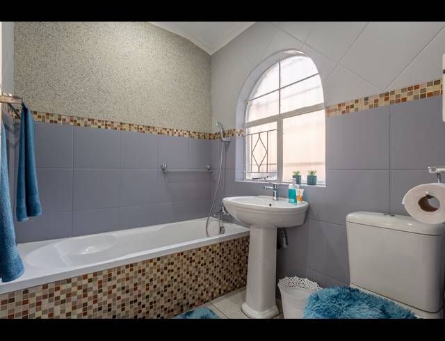 3 BEDROOM HOUSE FOR SALE IN VERWOERDPARK
